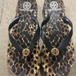 Tory Burch Brown Leopard Flip Flops 7/8 or medium size